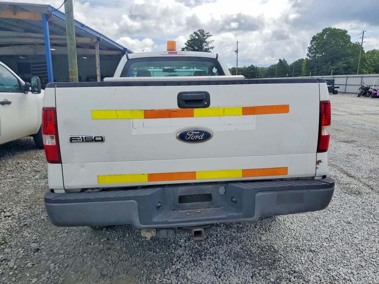 2008 Ford F150 Xl White vin: 1FTRF12298KD52519