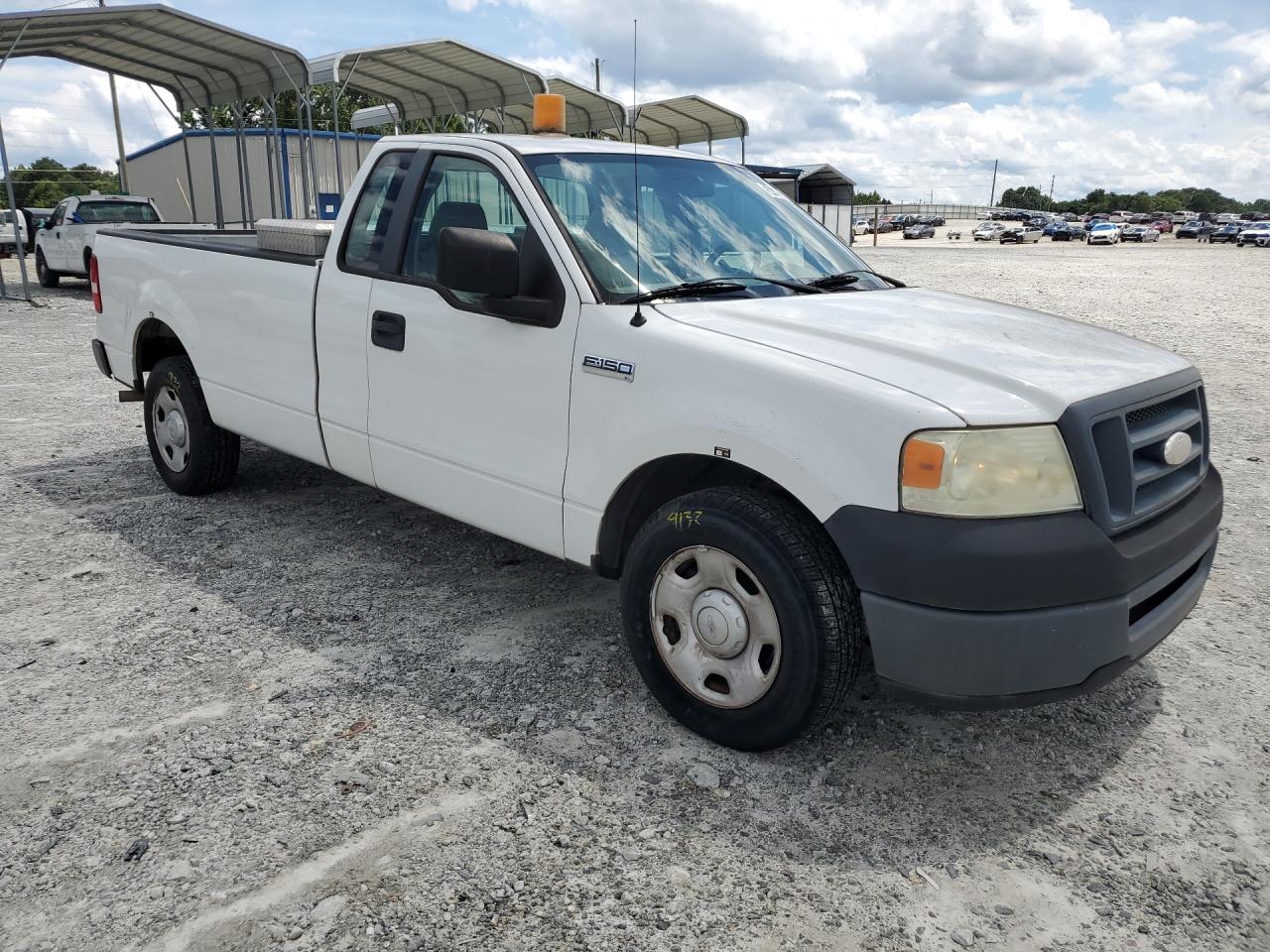 2008 Ford F150 Xl White vin: 1FTRF12298KD52519 Damage: Right Front Door, Chipped, 2