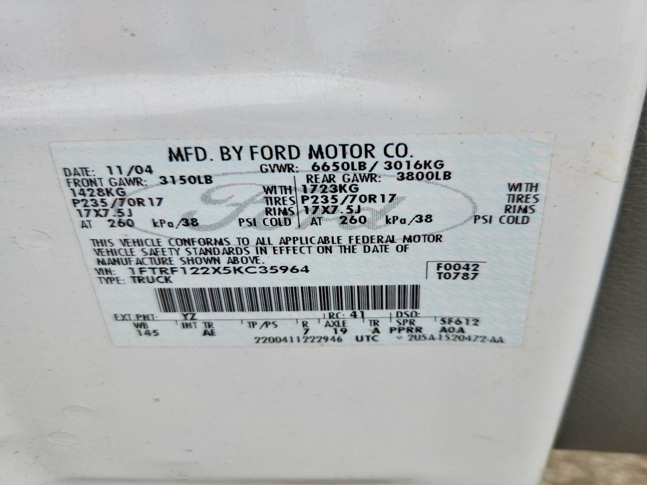 2005 Ford F150 White vin: 1FTRF122X5KC35964