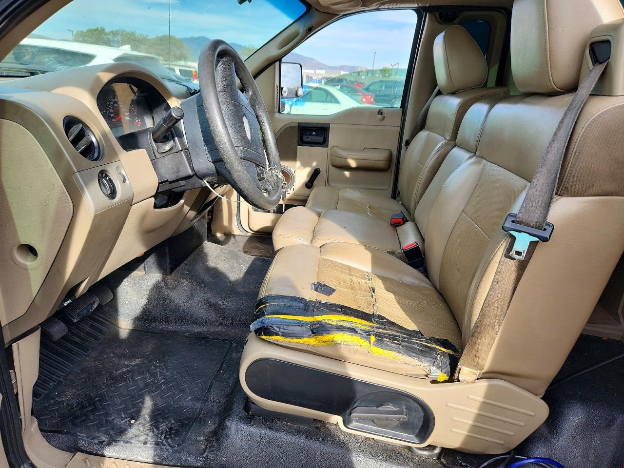 2005 Ford F150 Gold vin: 1FTRF122X5KD69552