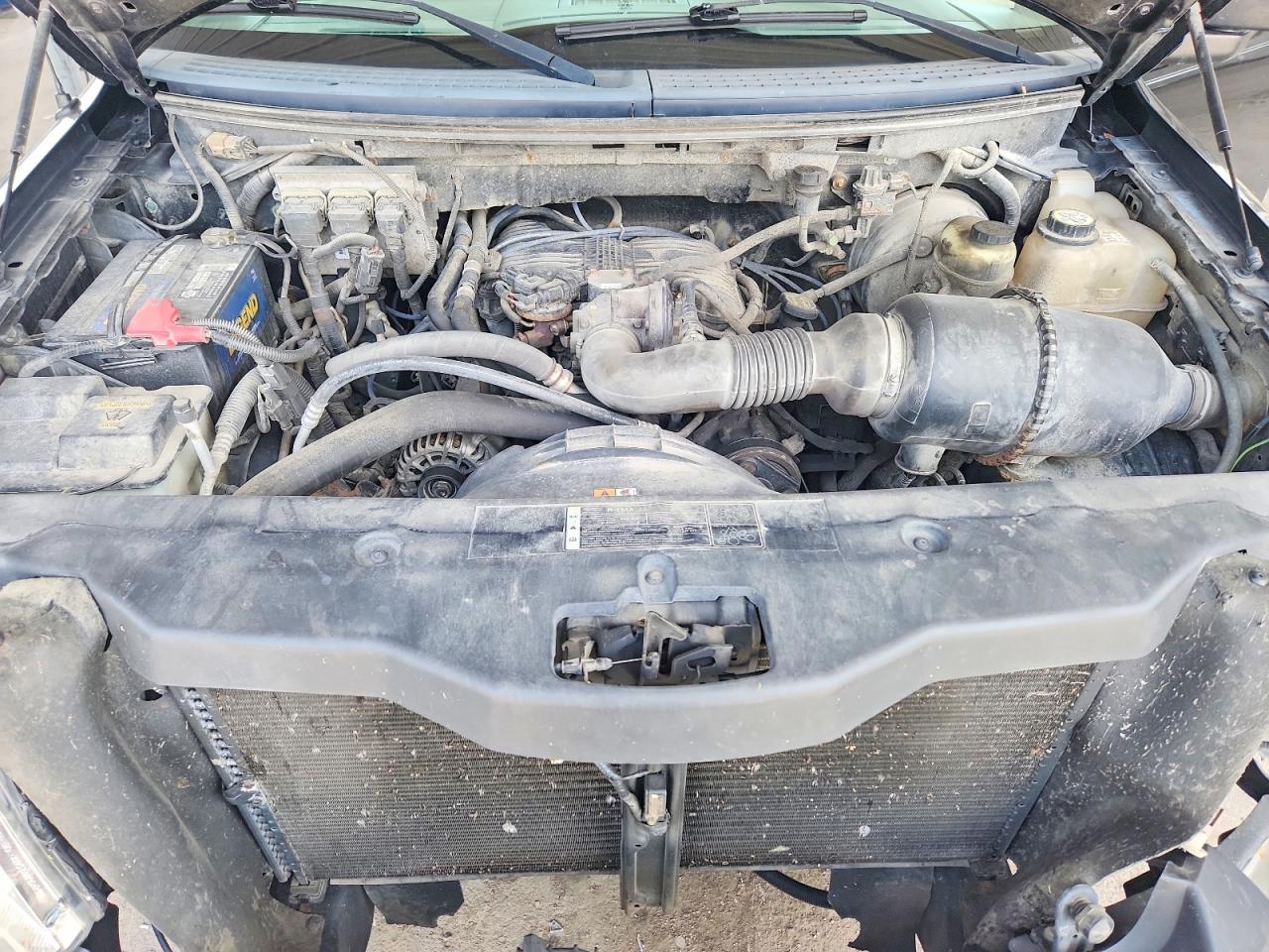 2005 Ford F150 Черный vin: 1FTRF122X5NB02555