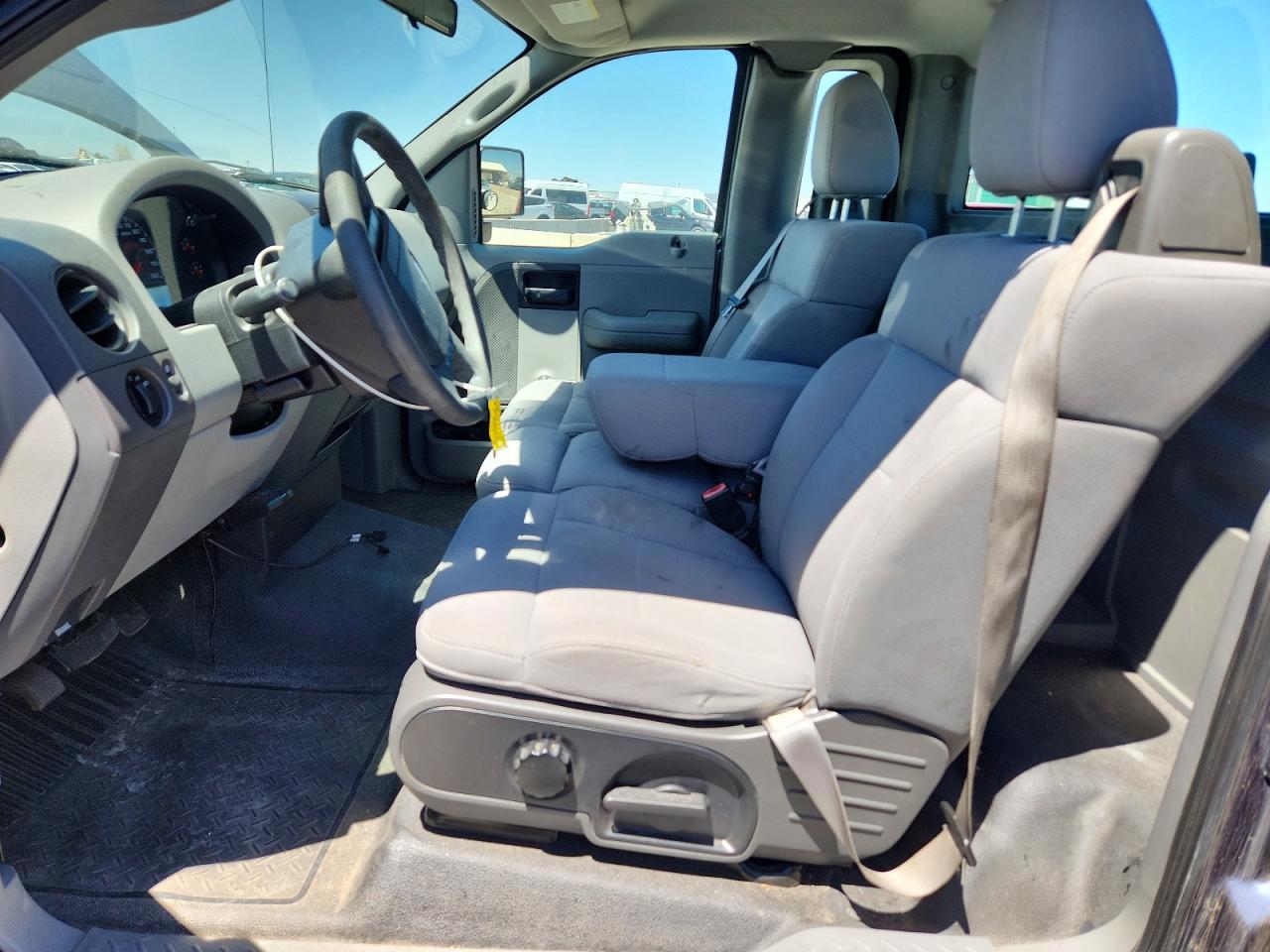 2006 Ford F150 Blue vin: 1FTRF122X6KB12845