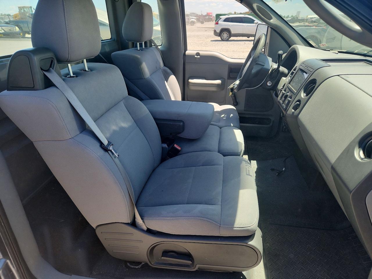 2006 Ford F150 Blue vin: 1FTRF122X6KB12845