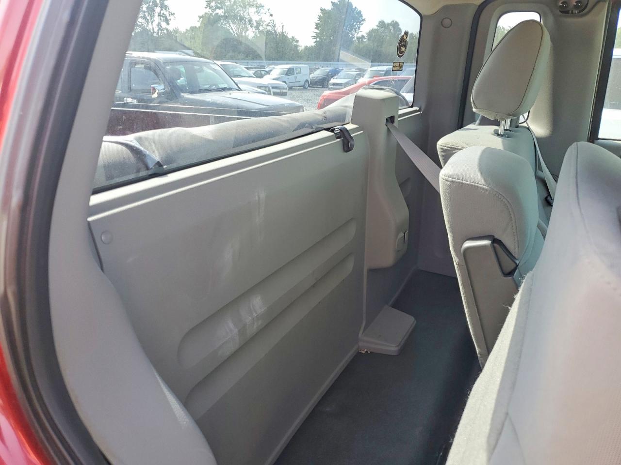 2007 Ford F150 Red vin: 1FTRF122X7NA47804