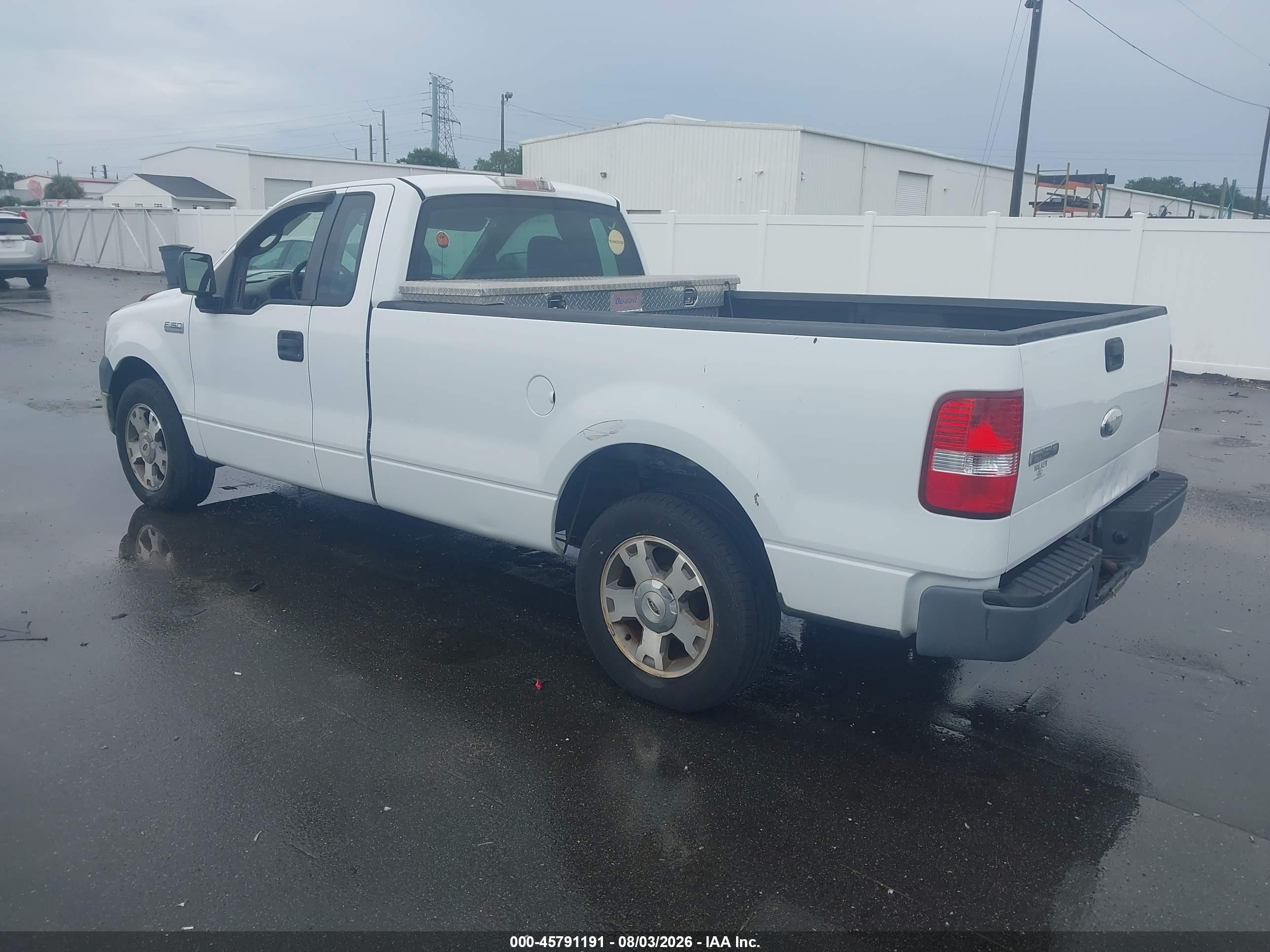 2007 Ford F-150 Stx/xl/xlt White vin: 1FTRF122X7NA66840