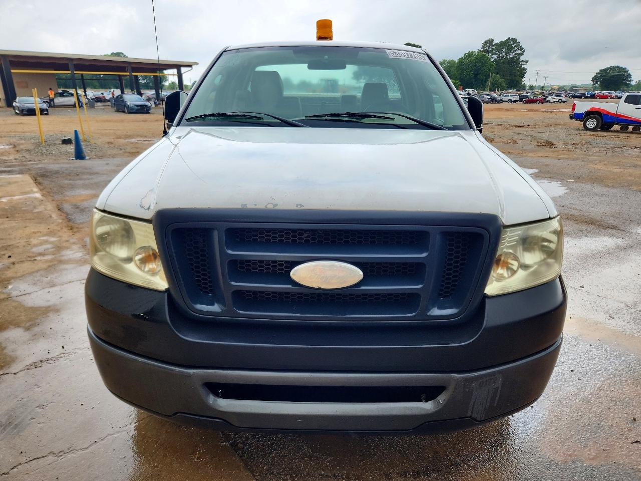 2008 Ford F150 White vin: 1FTRF122X8KB80565