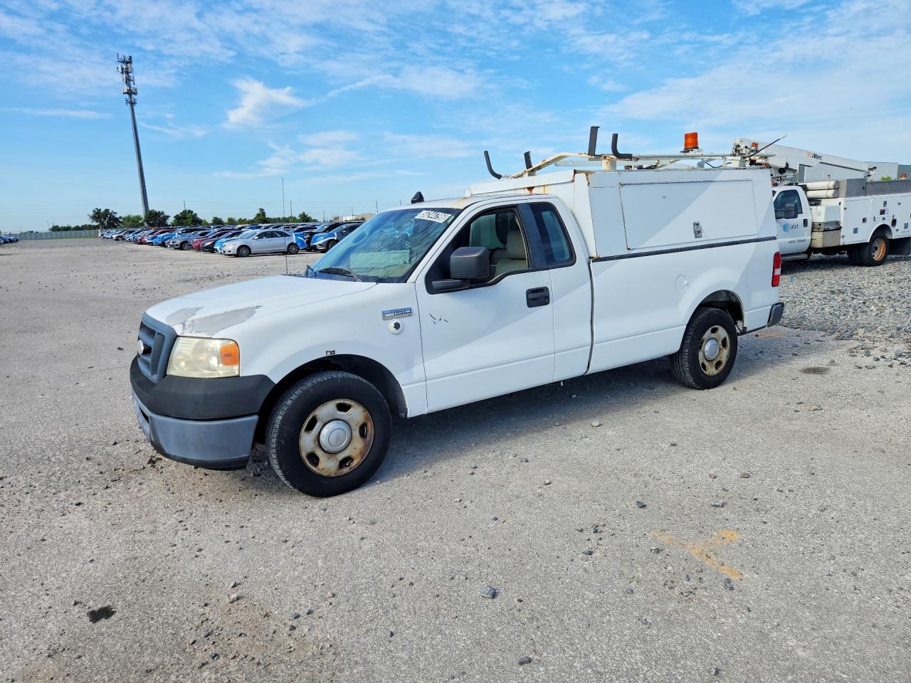 2008 Ford F150 White vin: 1FTRF122X8KB87628