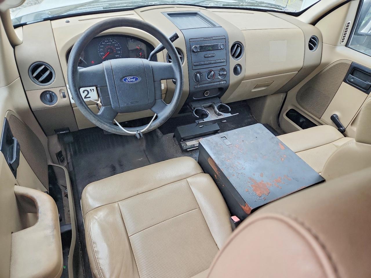2008 Ford F150 White vin: 1FTRF122X8KB87628