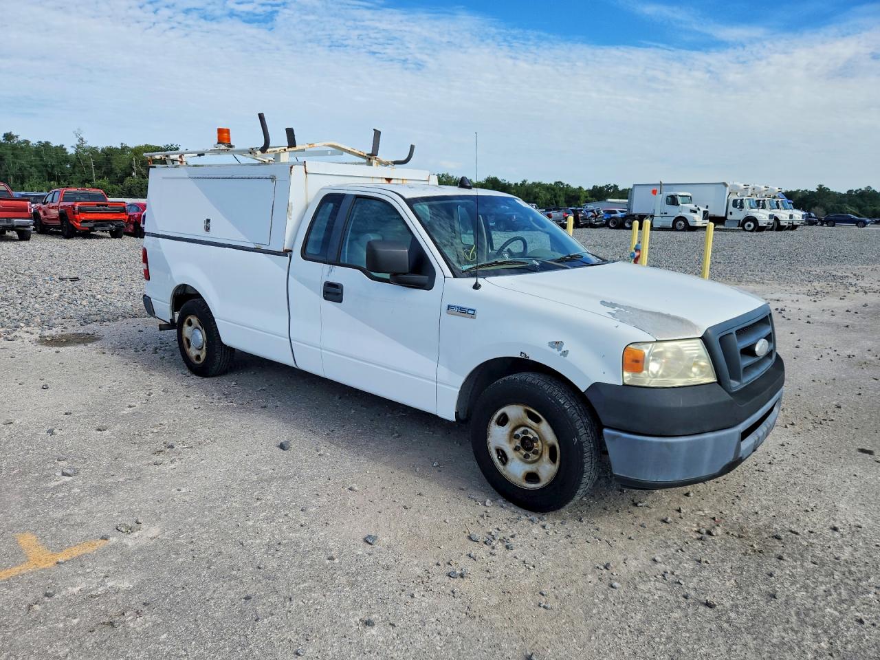 2008 Ford F150 White vin: 1FTRF122X8KB87628
