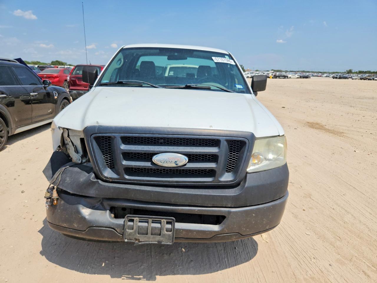 2008 Ford F150 White vin: 1FTRF122X8KC53580