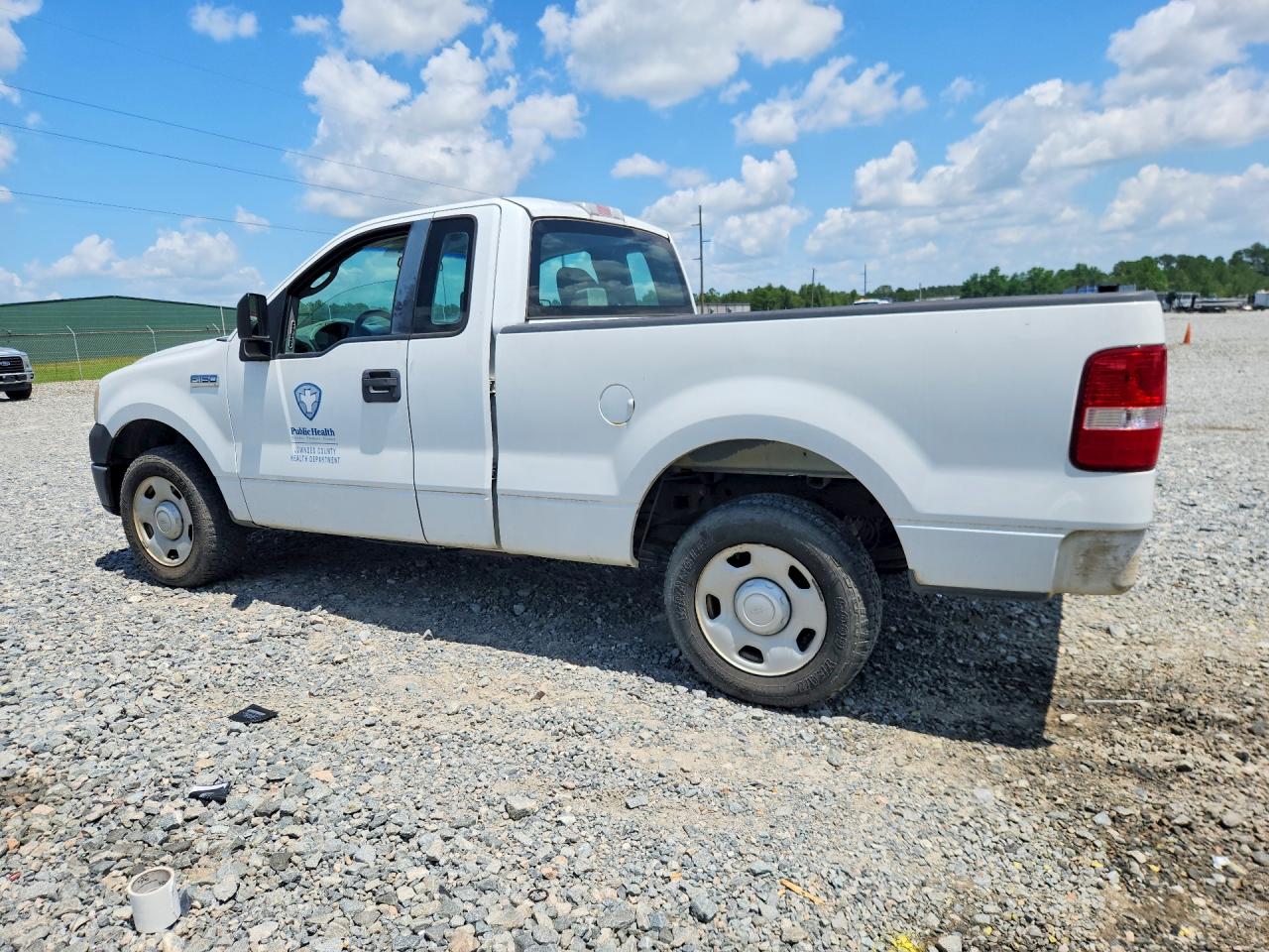 2008 Ford F150 White vin: 1FTRF122X8KD19030