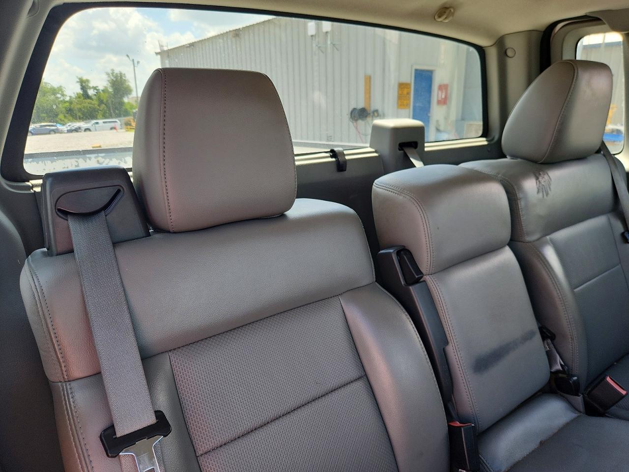2008 Ford F150 White vin: 1FTRF122X8KD19030