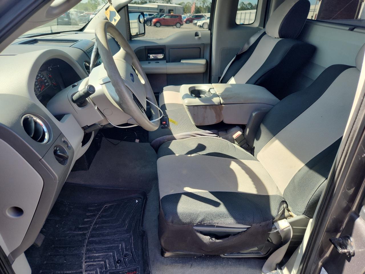 2004 Ford F150 Серый vin: 1FTRF125X4NB70427