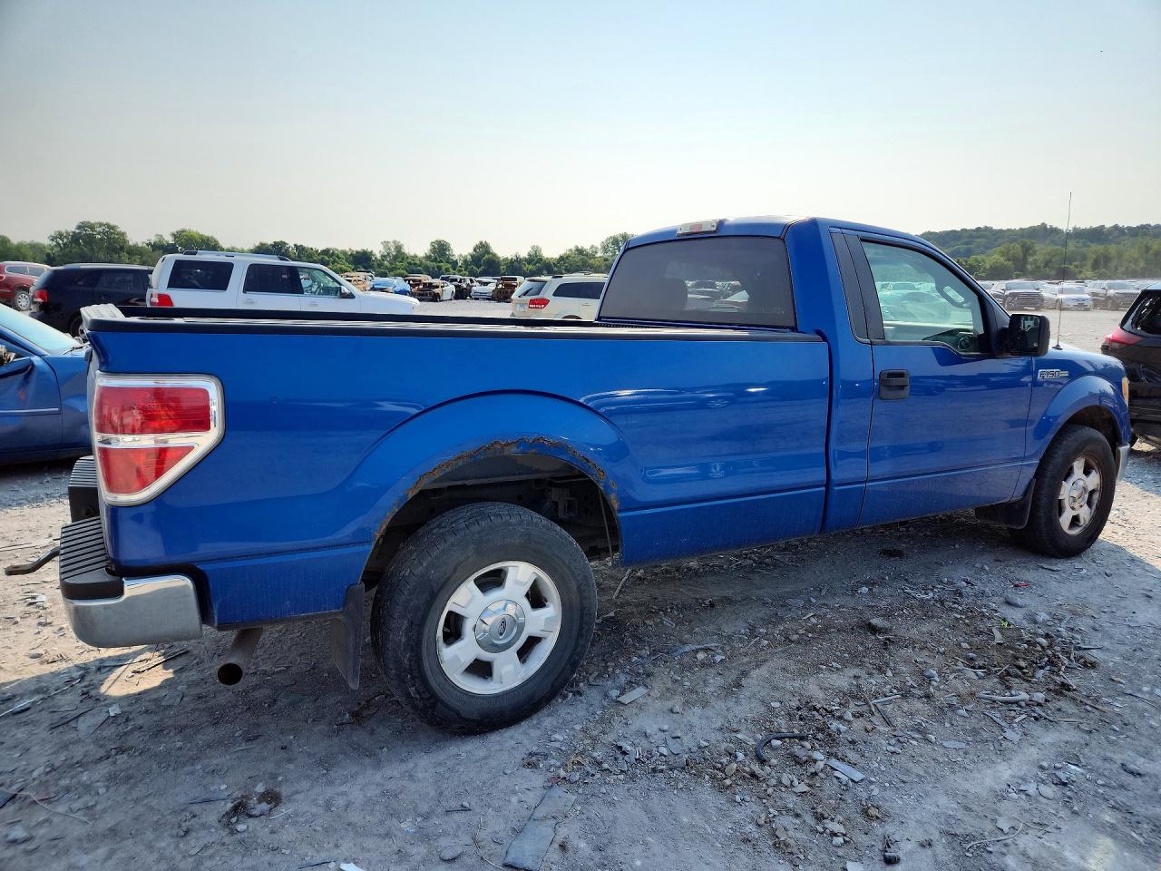 2009 Ford F150 Blue vin: 1FTRF12809KC06192