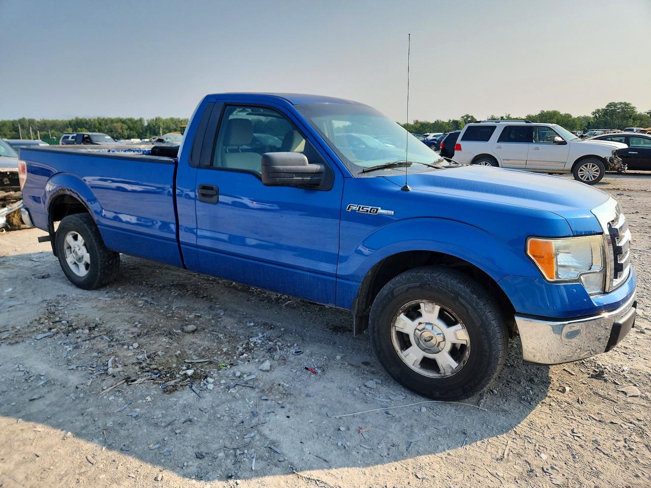 2009 Ford F150 Blue vin: 1FTRF12809KC06192