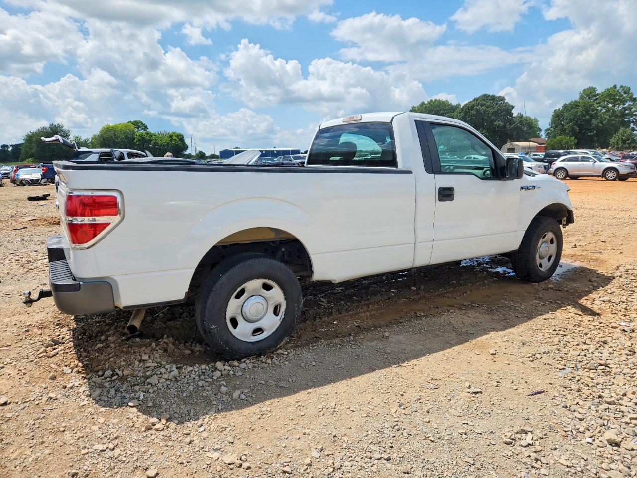 2009 Ford F150 Белый vin: 1FTRF12889KC82596