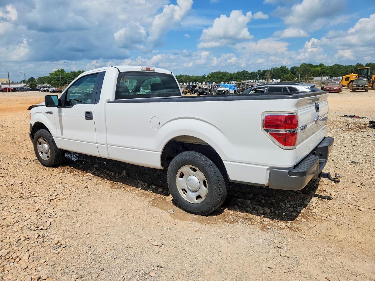 2009 Ford F150 Белый vin: 1FTRF12889KC82596