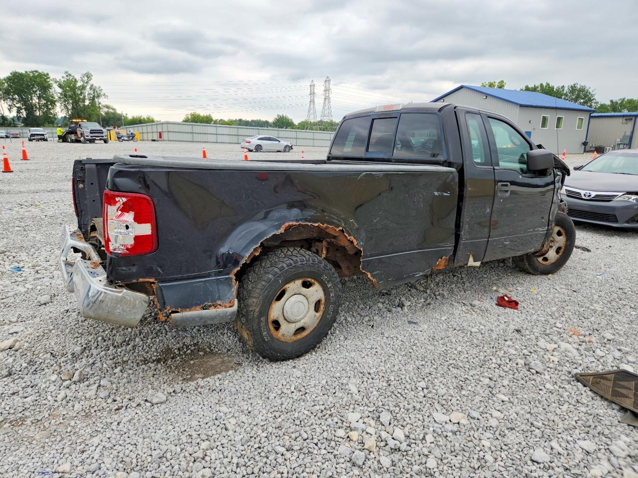 2004 Ford F150 Black vin: 1FTRF12W04NC53700