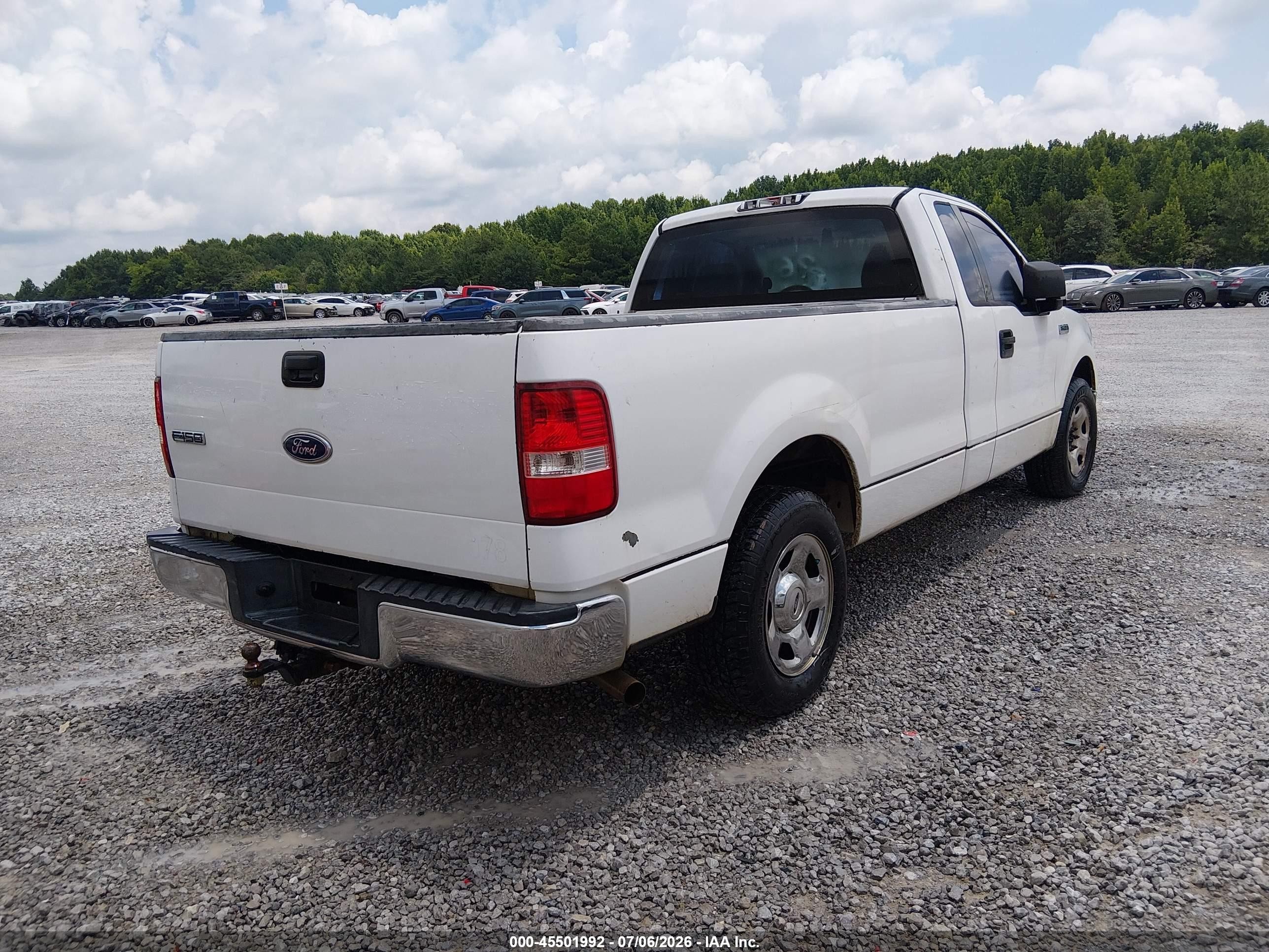 2004 Ford F-150 Stx/xl/xlt Белый vin: 1FTRF12W04NC65443
