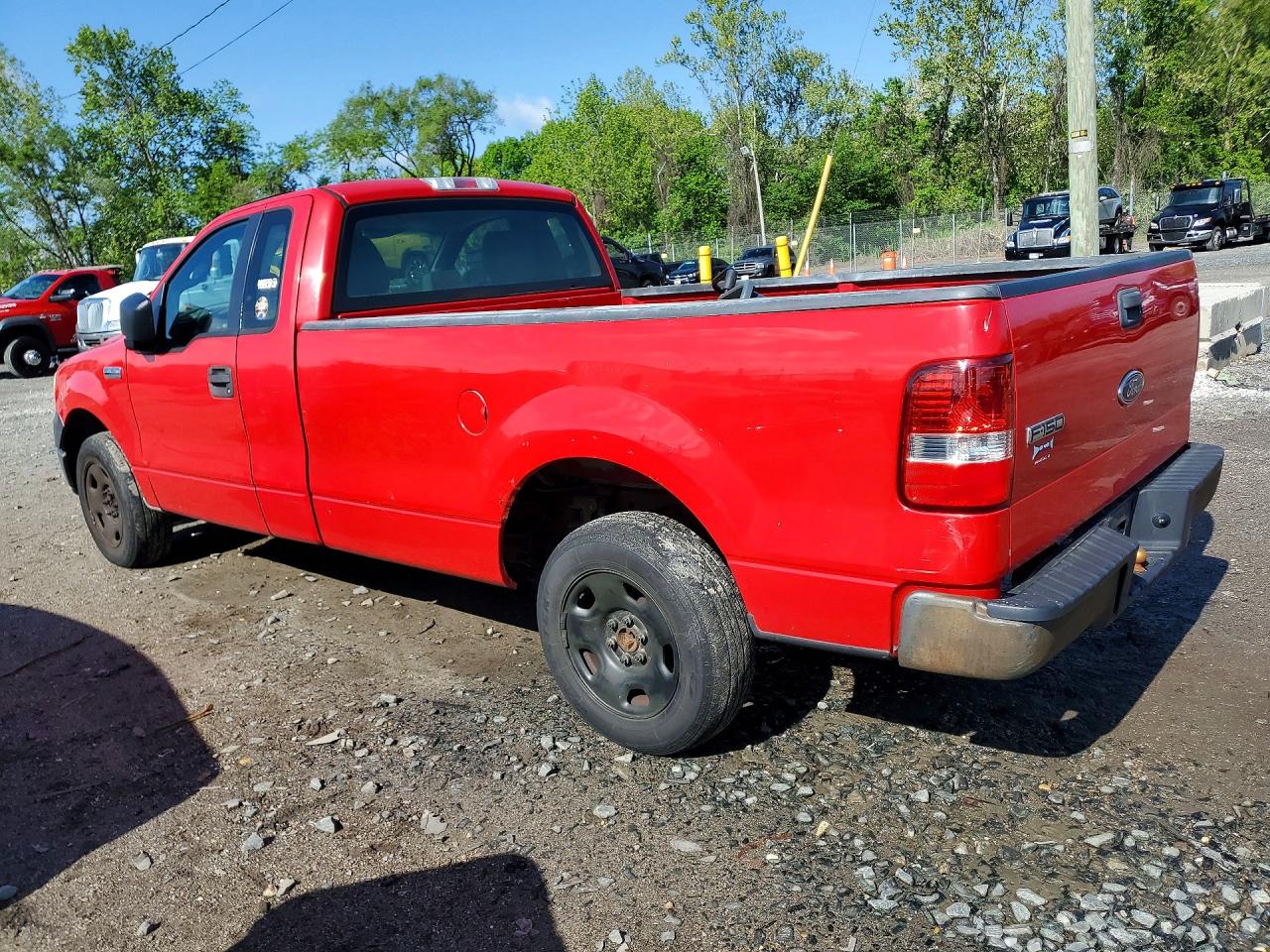 2005 Ford F150 Красный vin: 1FTRF12W05NA32275
