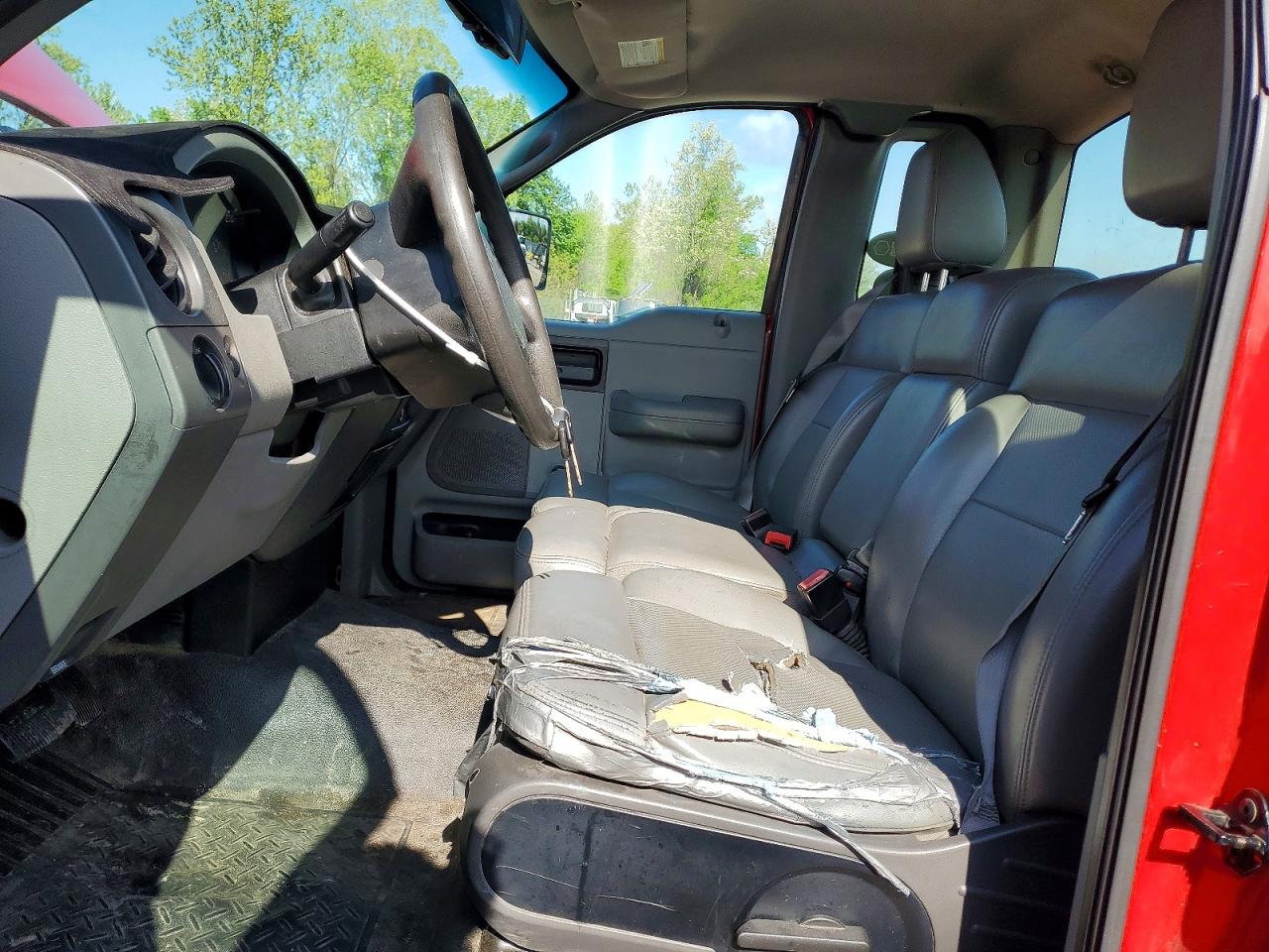 2005 Ford F150 Красный vin: 1FTRF12W05NA32275