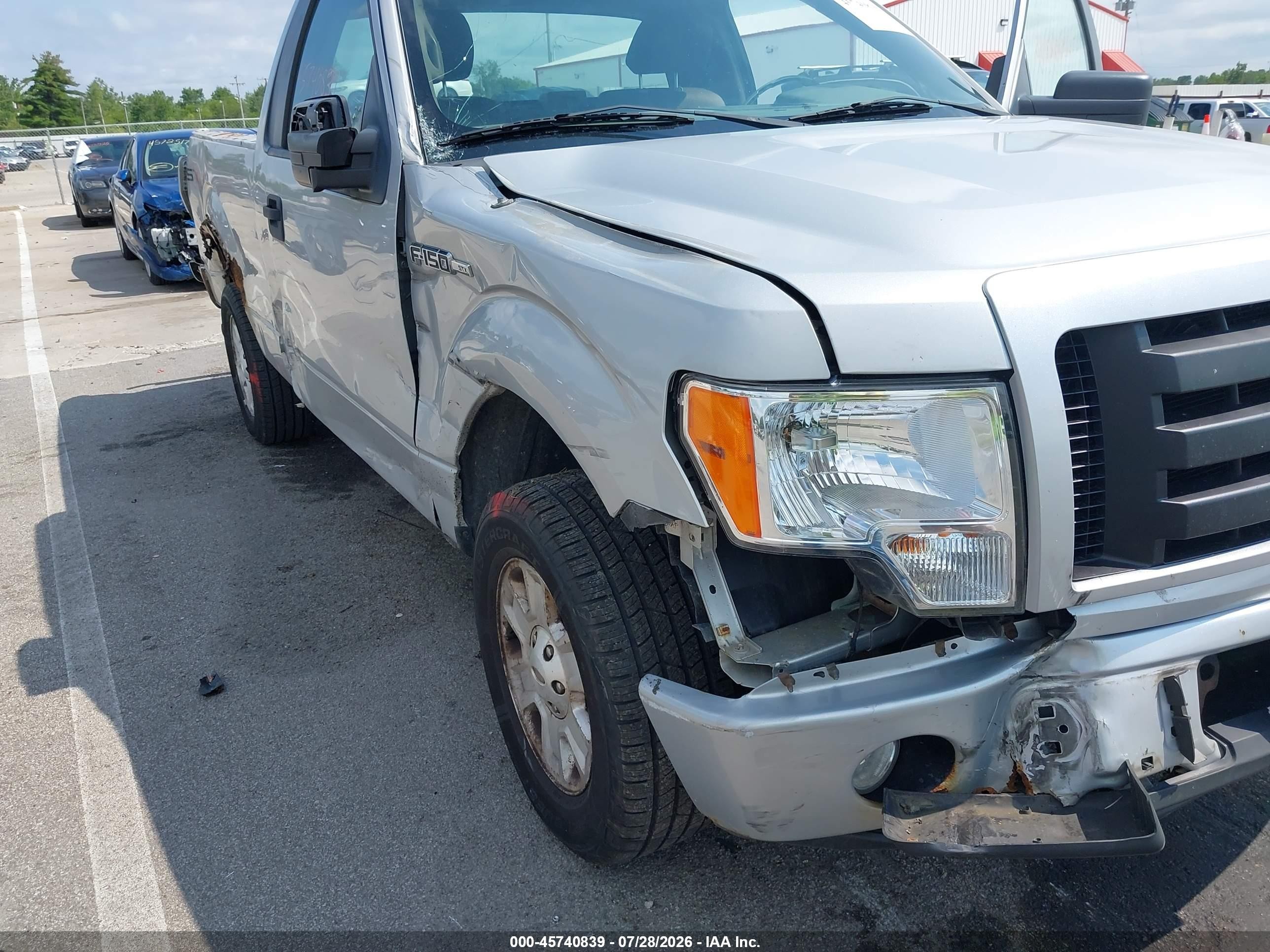 2009 Ford F-150 Stx/xl/xl W/midbox Prep/xlt/xlt W/midbox Prep Silver vin: 1FTRF12W09KC07163