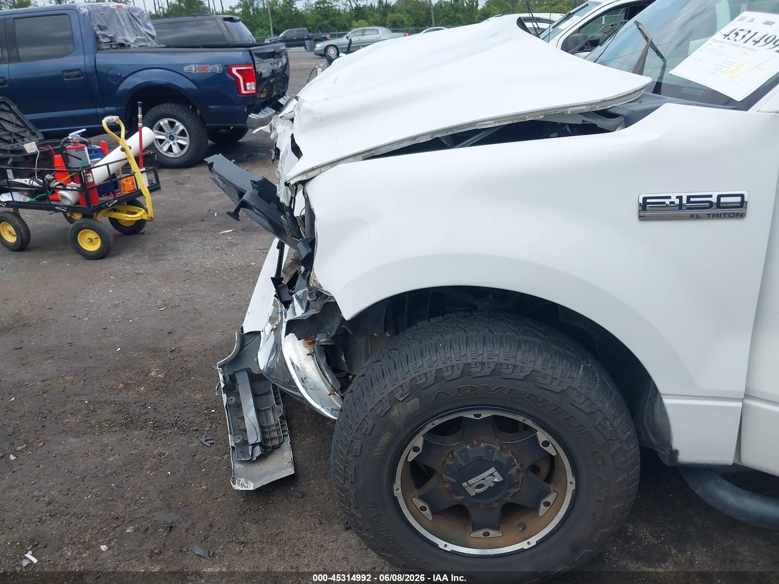 2004 Ford F-150 Stx/xl/xlt White vin: 1FTRF12W14NA52162