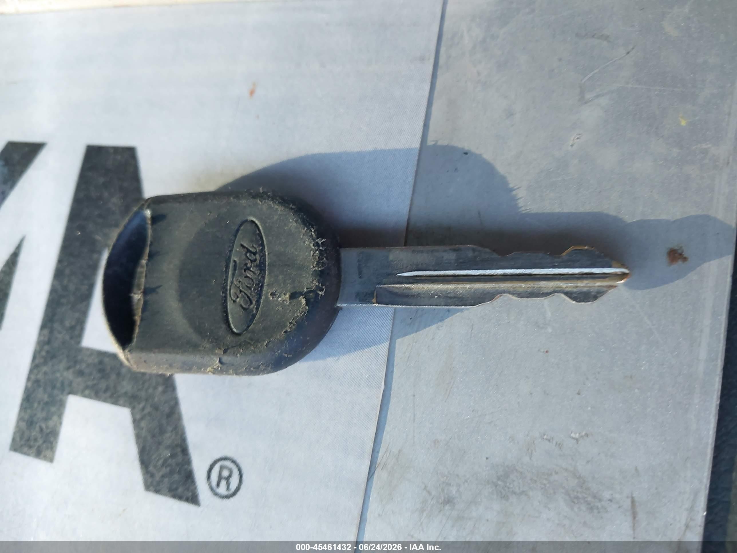 2004 Ford F-150 Stx/xl/xlt Бордовый vin: 1FTRF12W14NC39708