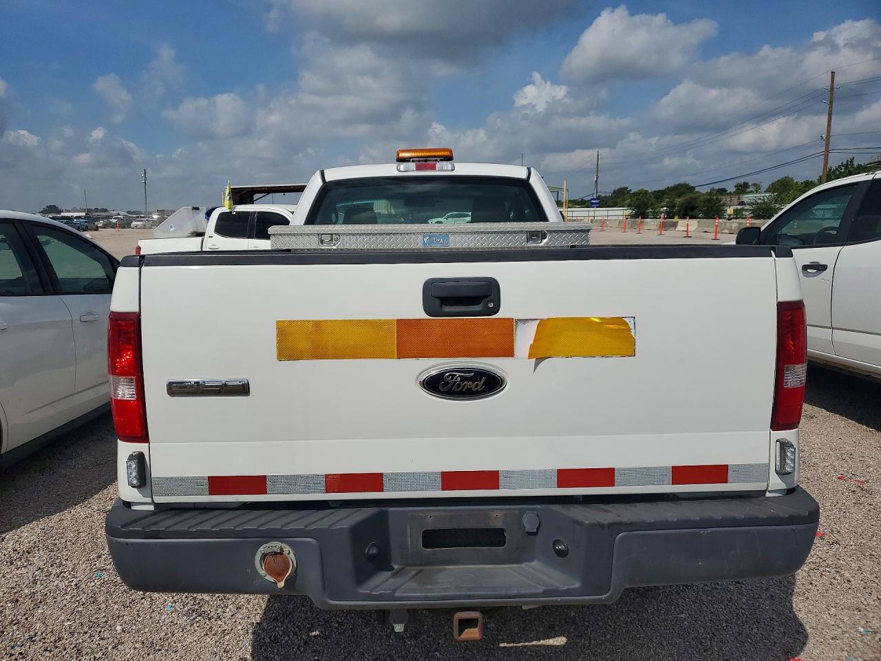 2007 Ford F150 White vin: 1FTRF12W17KD54167