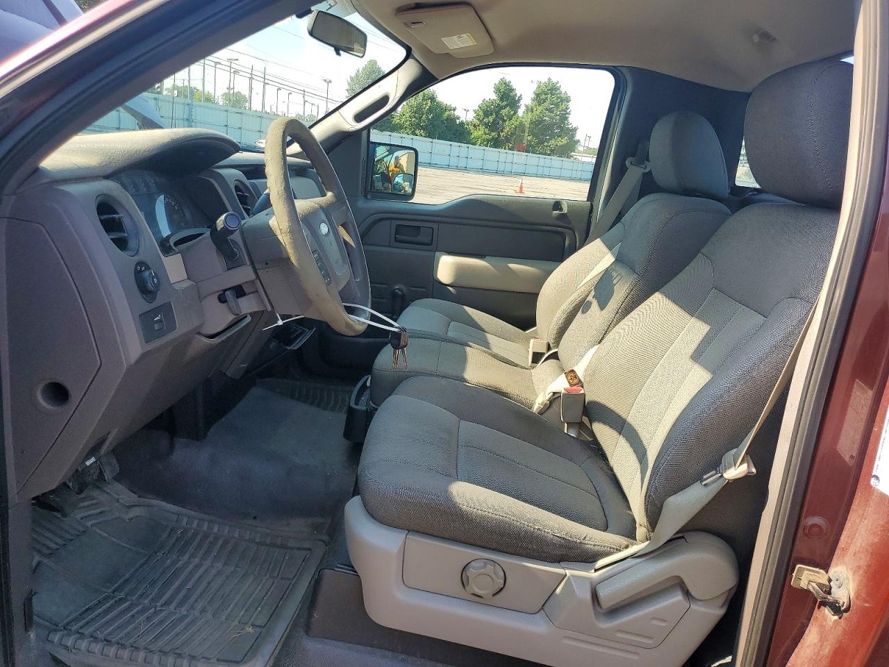 2009 Ford F150 Burgundy vin: 1FTRF12W19KC07012