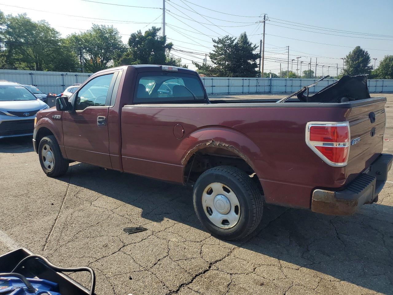 2009 Ford F150 Burgundy vin: 1FTRF12W19KC07012
