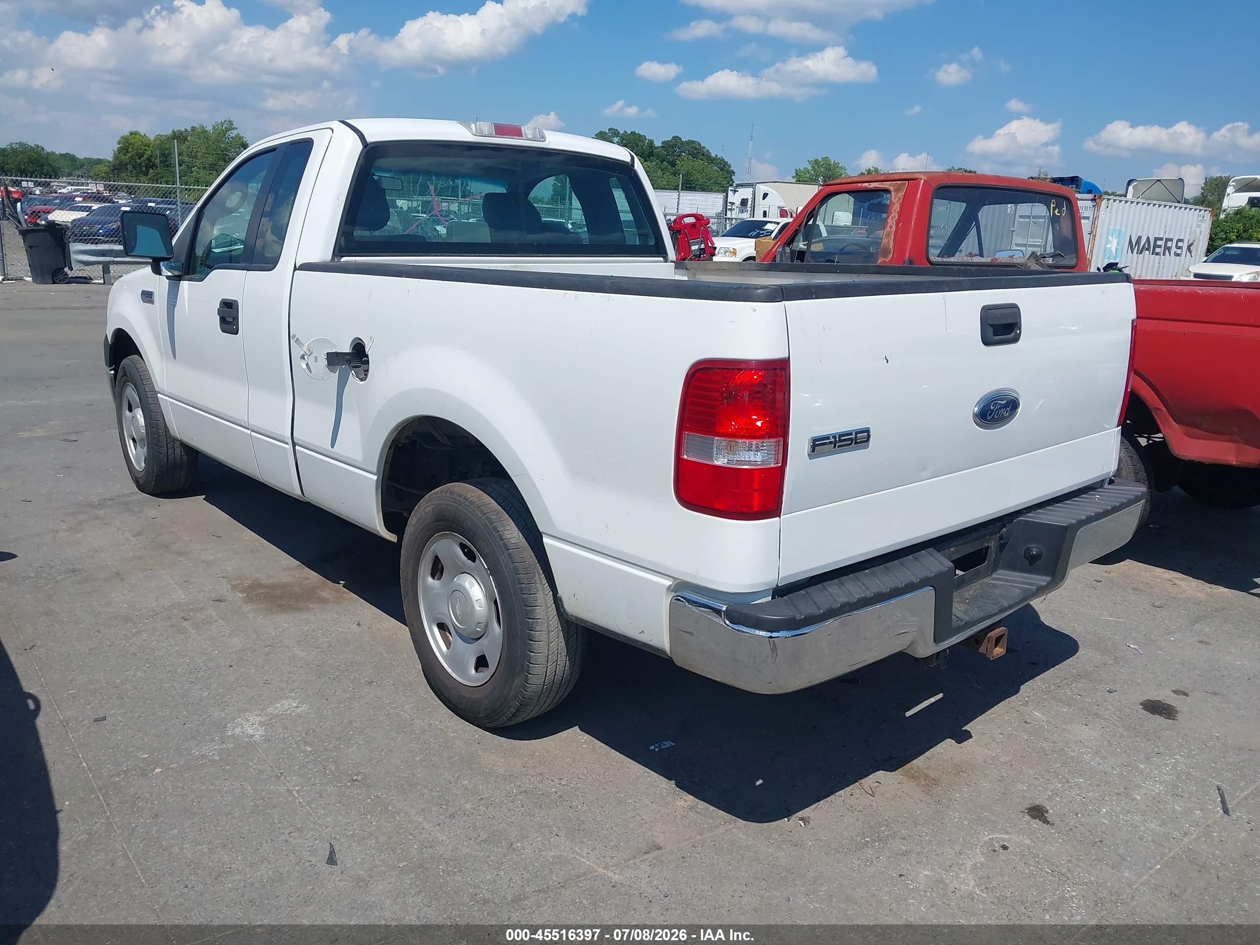 2005 Ford F-150 Stx/xl/xlt White vin: 1FTRF12W25NB49047