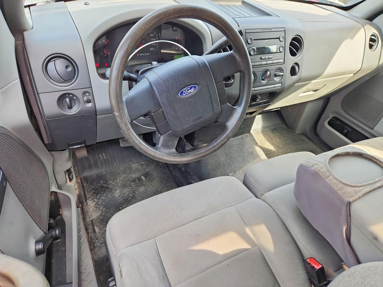 2007 Ford F150 Red vin: 1FTRF12W27NA49534