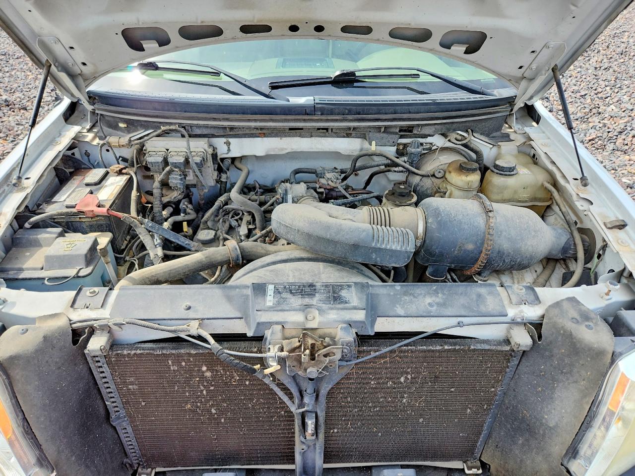 2007 Ford F150 Белый vin: 1FTRF12W27NA77401