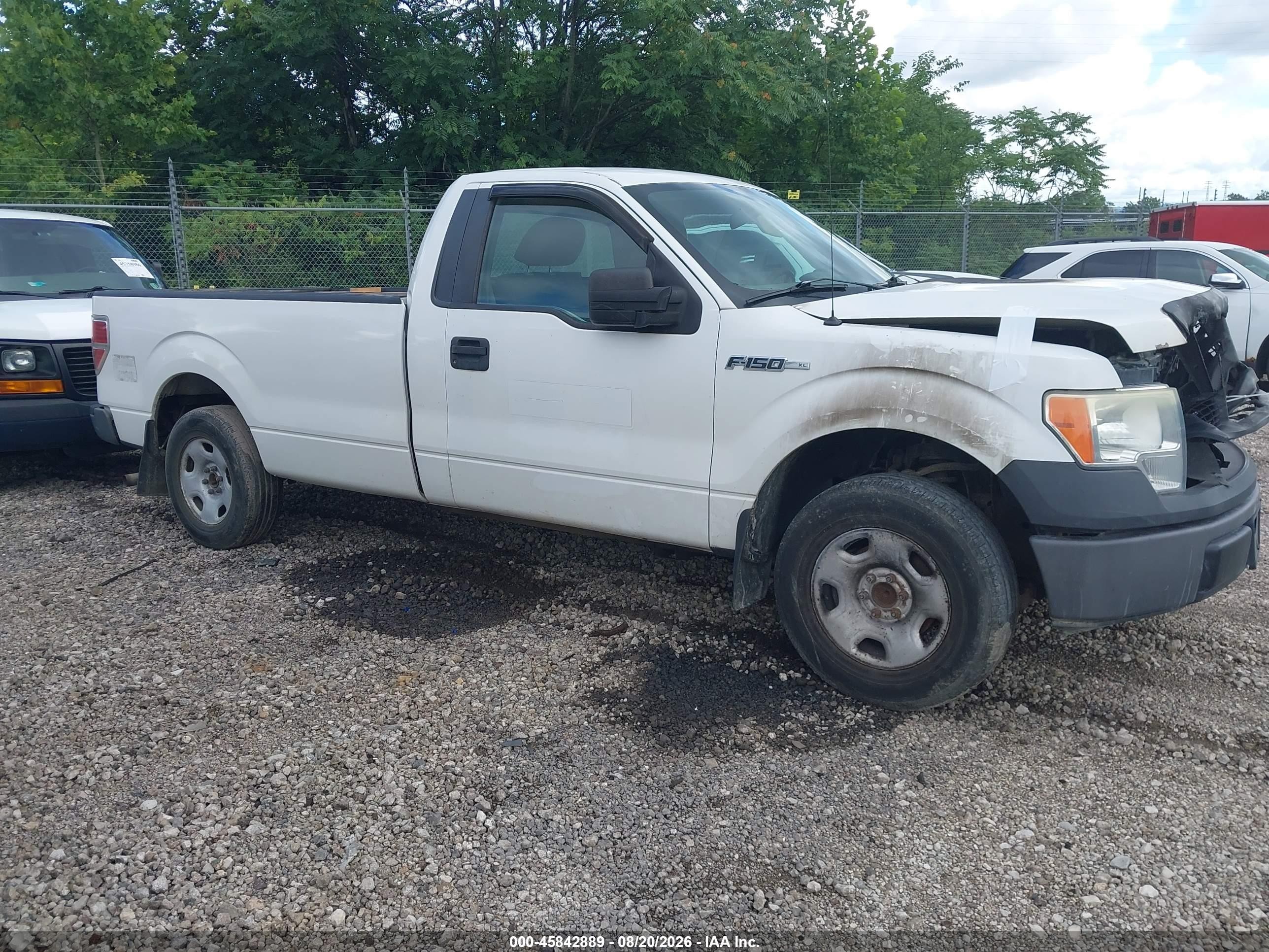 2009 Ford F-150 Stx/xl/xl W/midbox Prep/xlt/xlt W/midbox Prep White vin: 1FTRF12W29KB32093