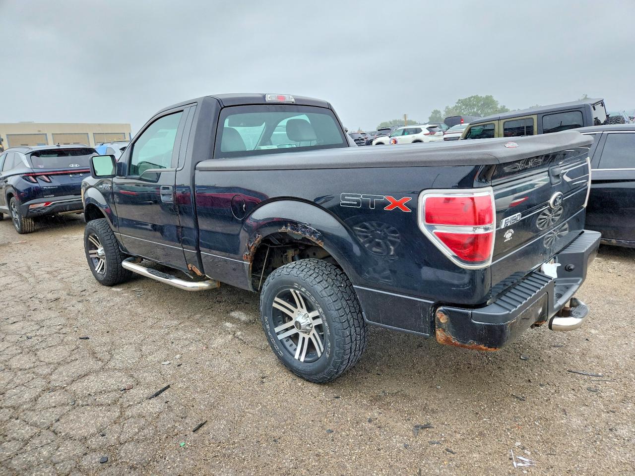 2009 Ford F150 Black vin: 1FTRF12W29KB90575