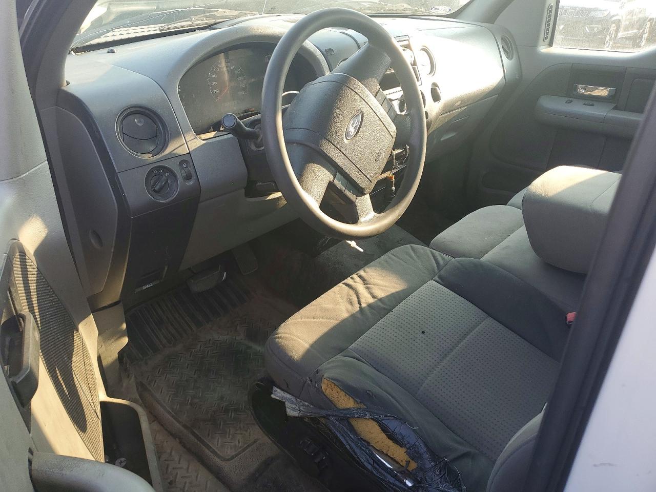 2007 Ford F150 White vin: 1FTRF12W37KC48013