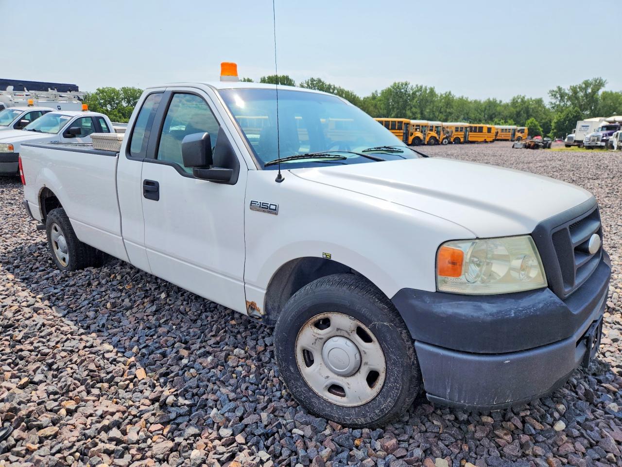 2007 Ford F150 Белый vin: 1FTRF12W37NA77424