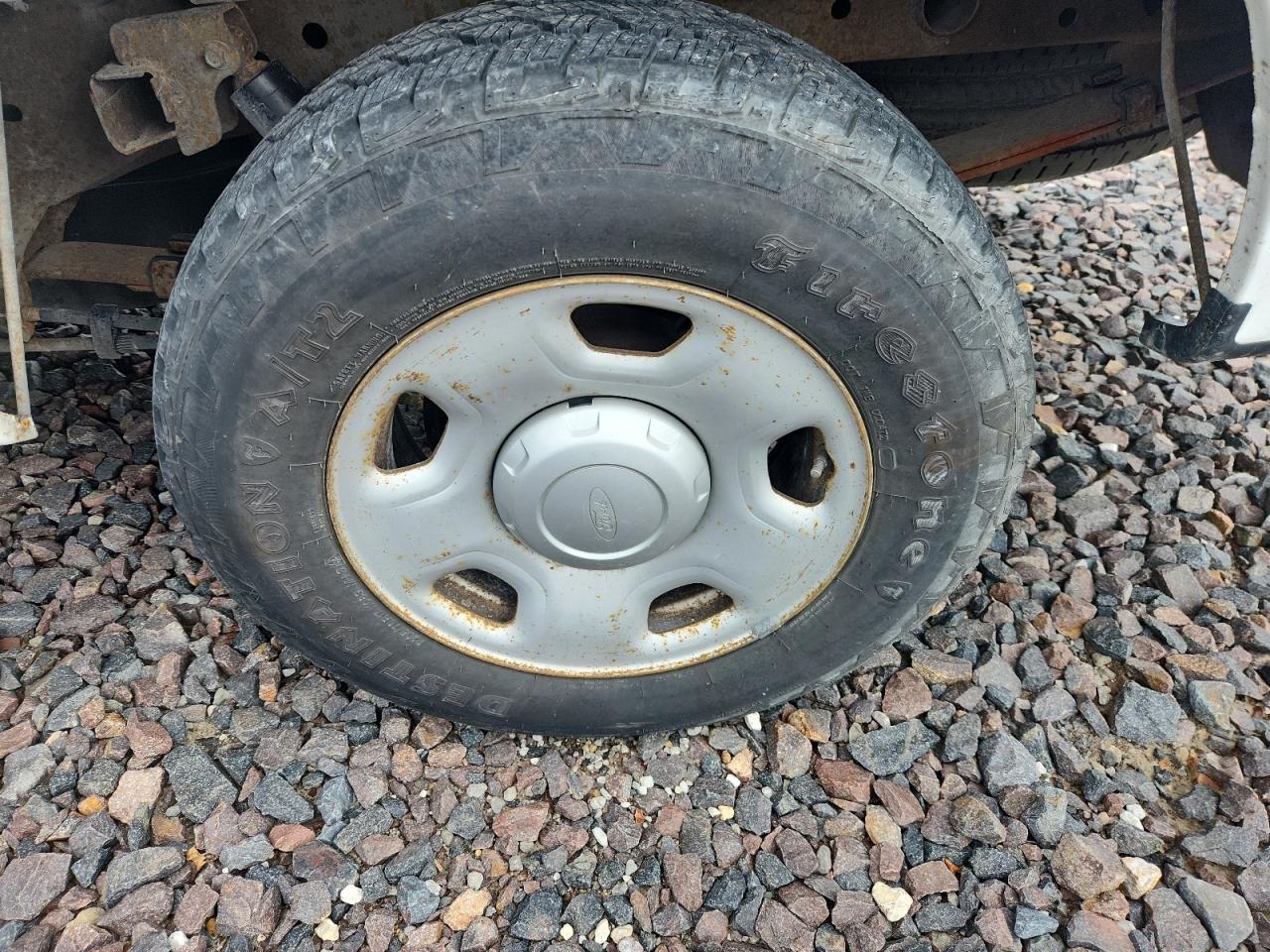 2007 Ford F150 Белый vin: 1FTRF12W37NA77424 Damage: Left Rear Wheel, Corrosion, > 12 Inches