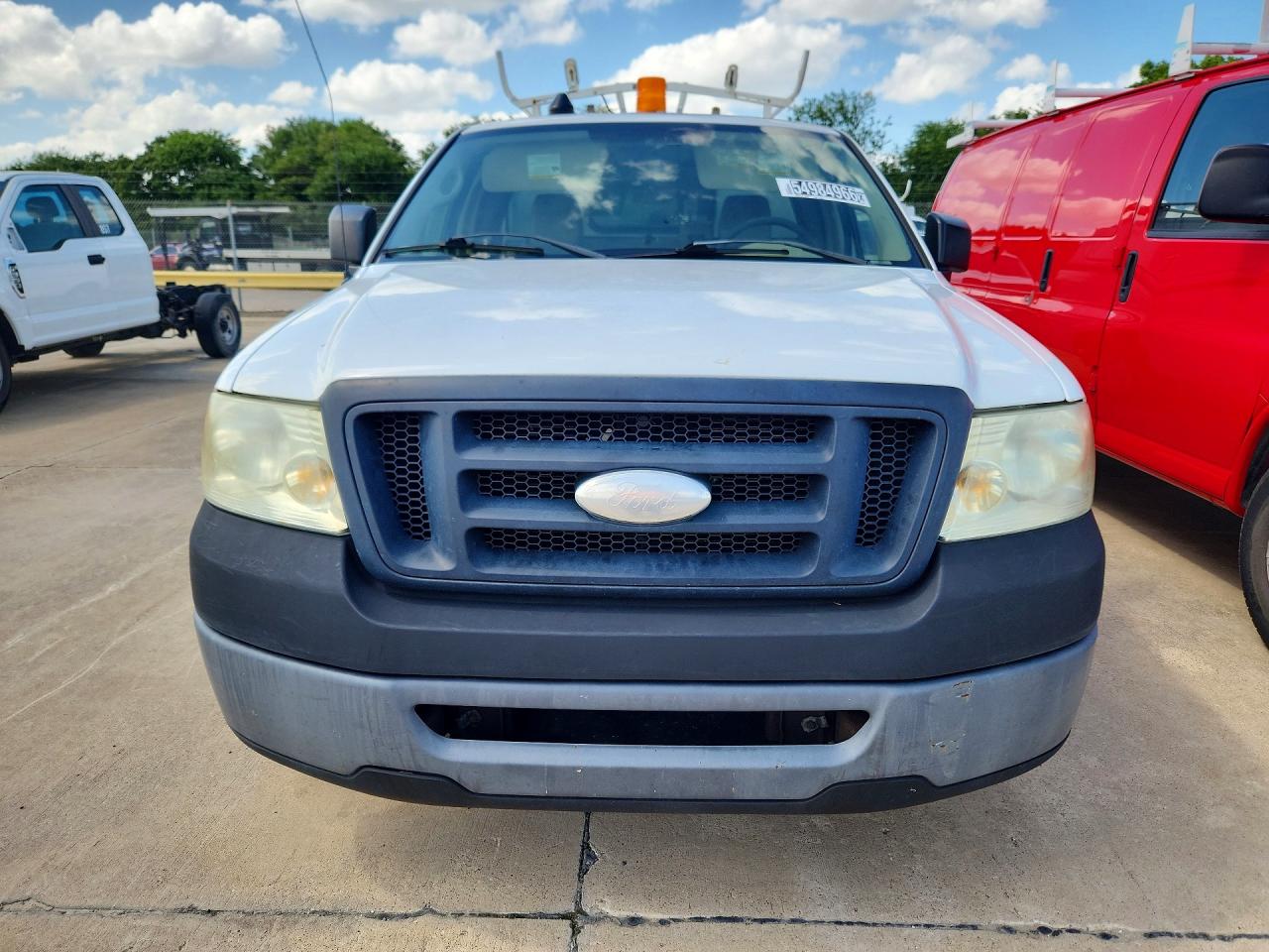 2008 Ford F150 White vin: 1FTRF12W38KB87893