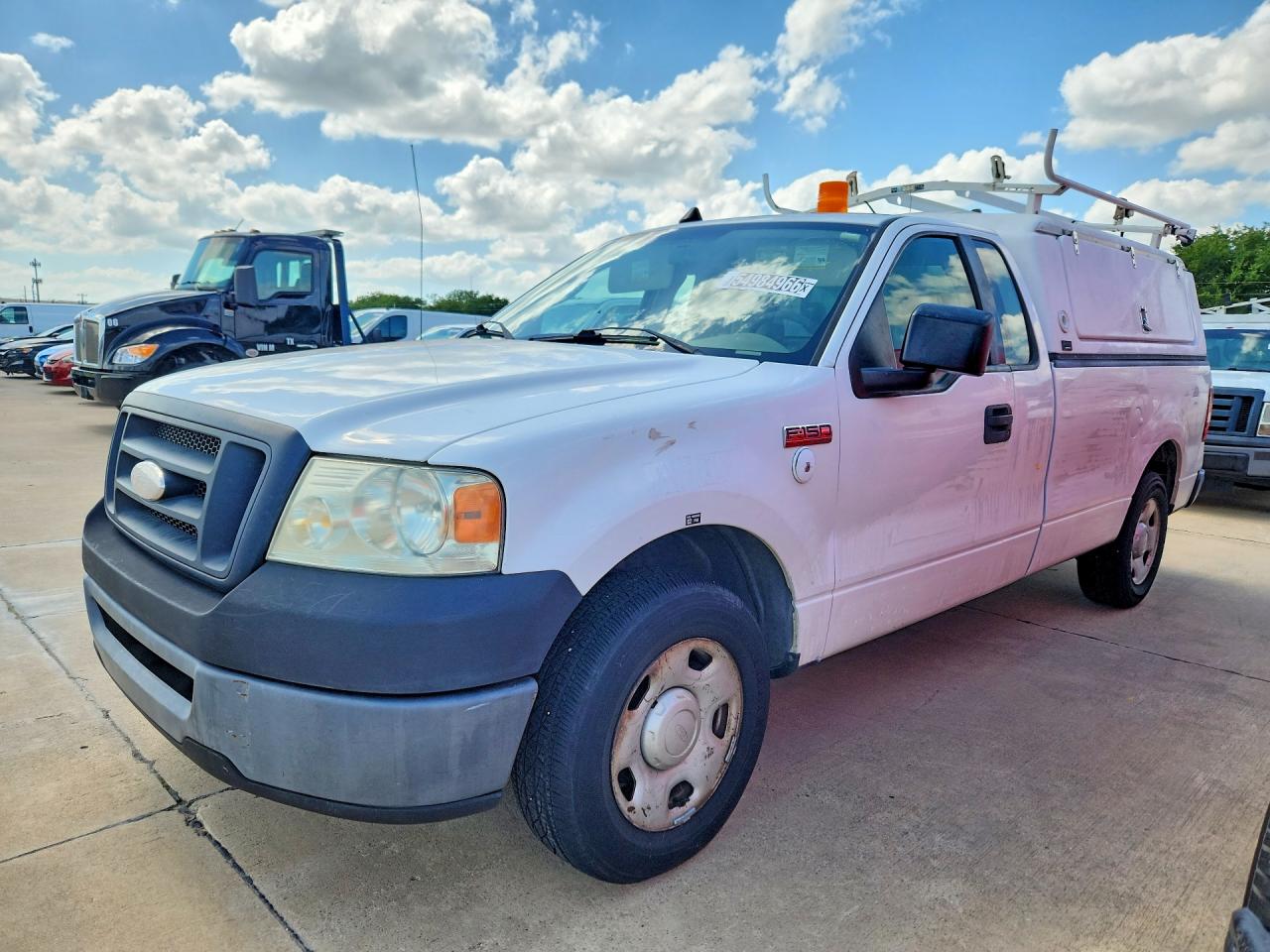 2008 Ford F150 White vin: 1FTRF12W38KB87893