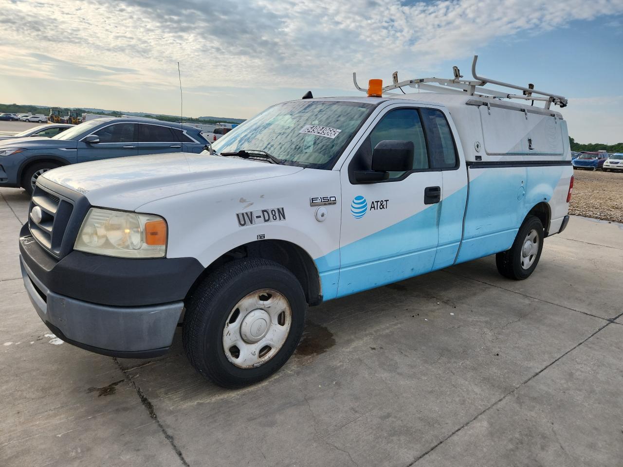 2008 Ford F150 White vin: 1FTRF12W38KB87893 Damage: Left Front Fender, Heavy Scratch, 1 To 2 Inches