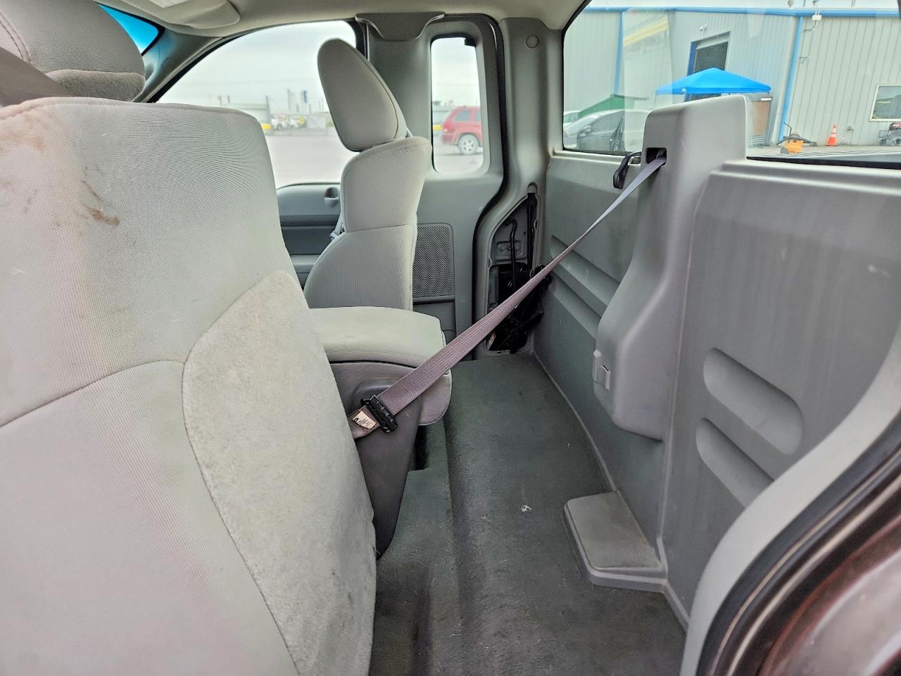 2008 Ford F150 Gray vin: 1FTRF12W38KD52213