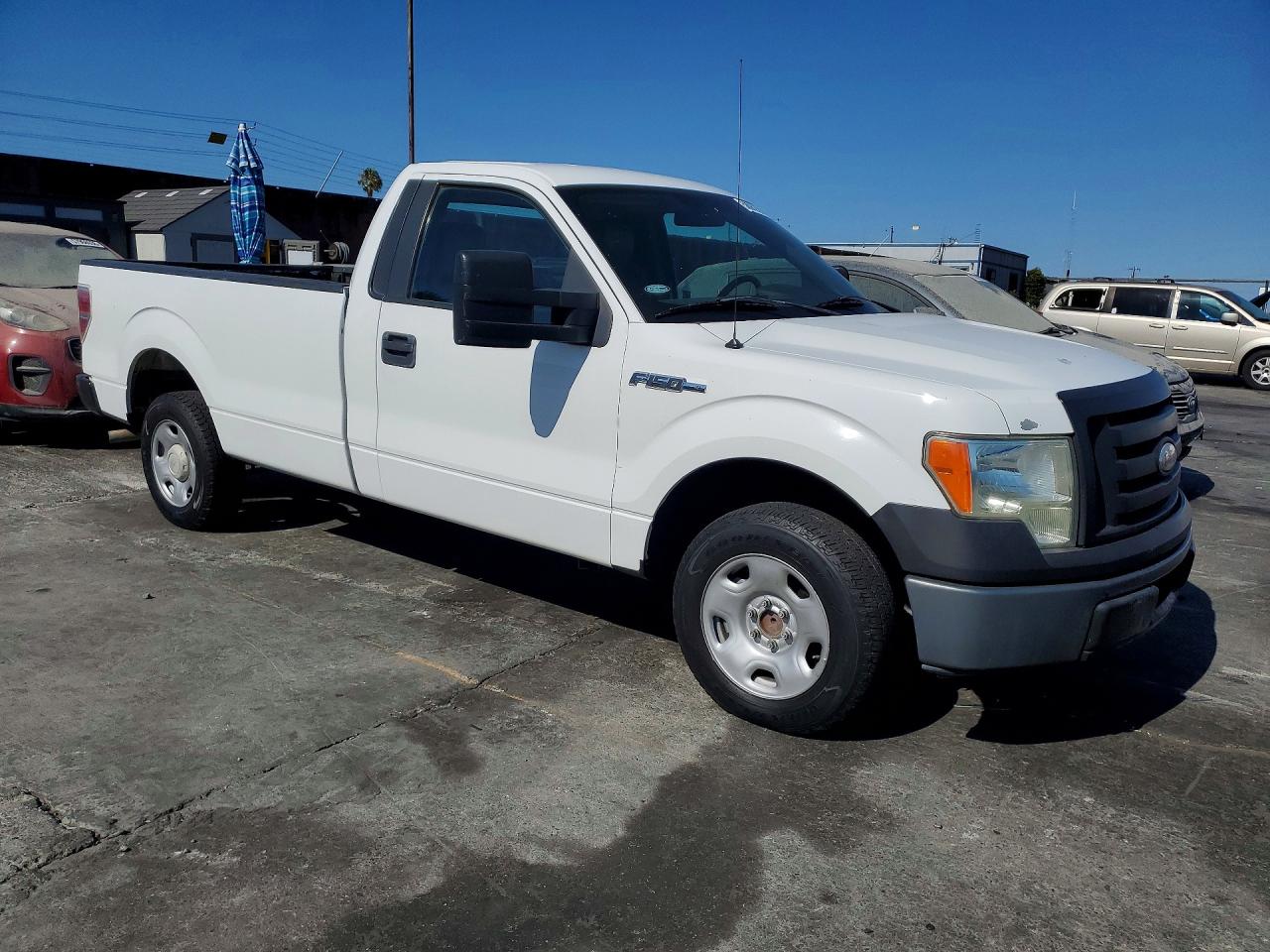 2009 Ford F150 White vin: 1FTRF12W39KA82854
