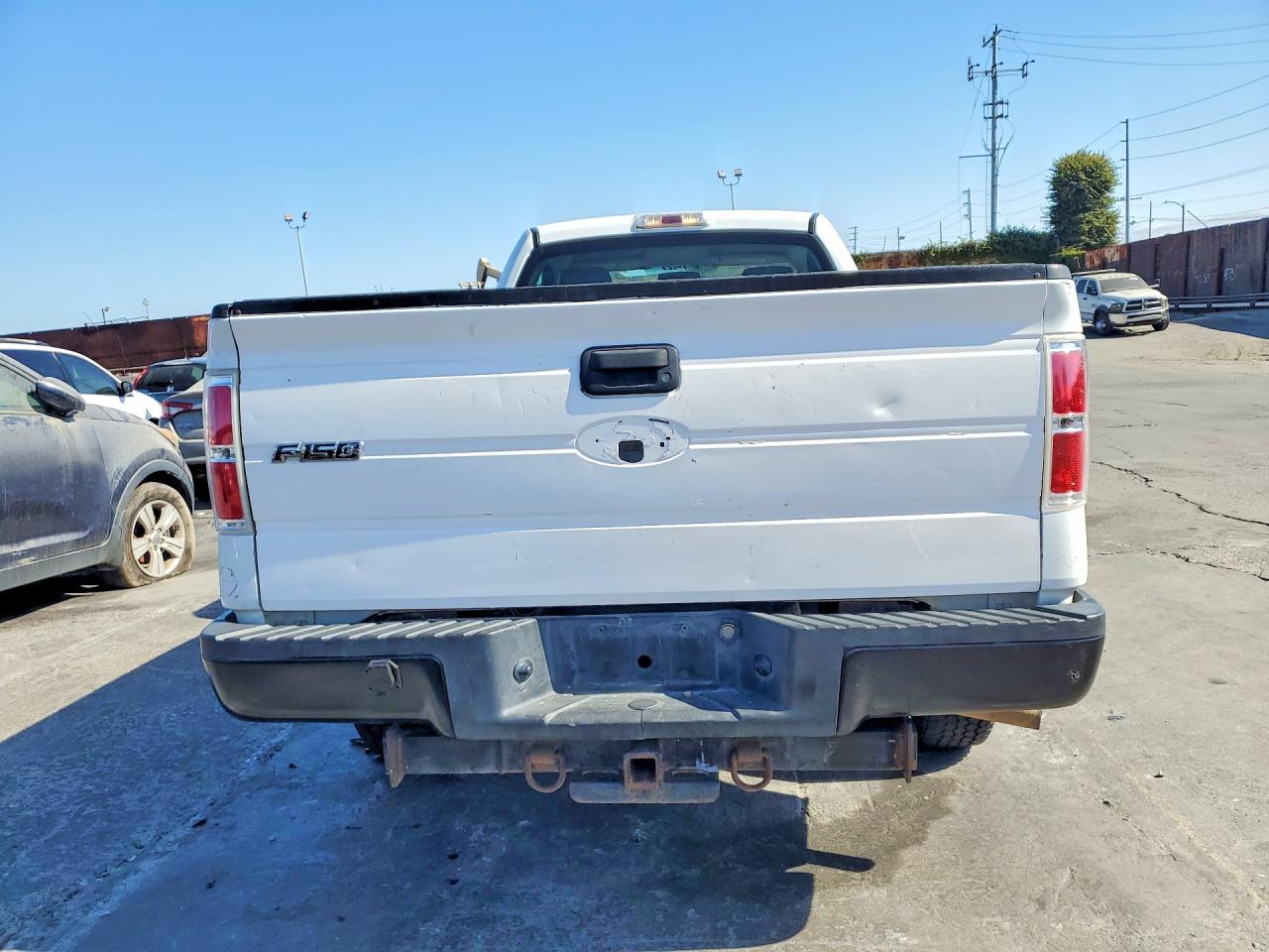 2009 Ford F150 White vin: 1FTRF12W39KA82854