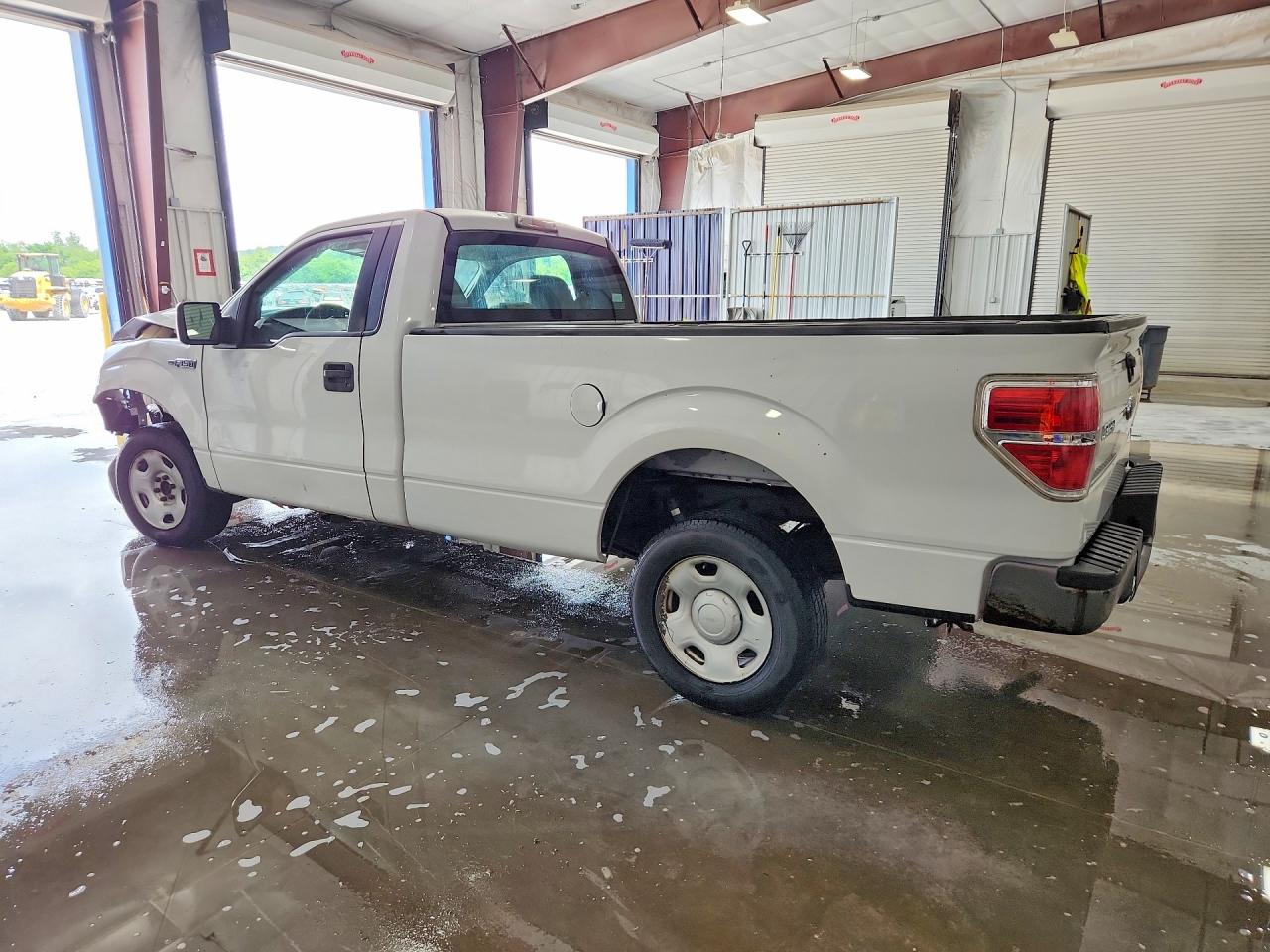 2009 Ford F150 White vin: 1FTRF12W39KB89838
