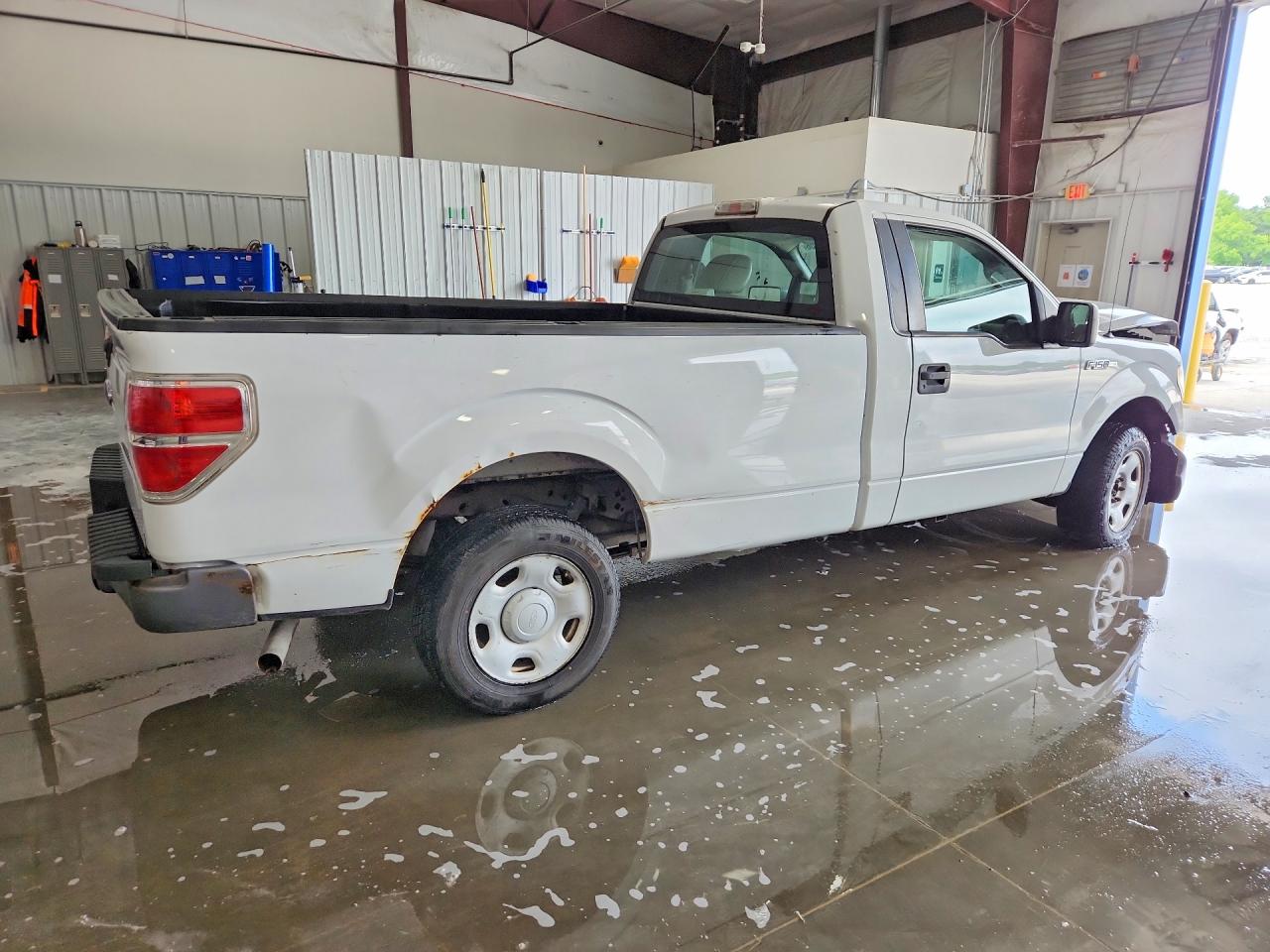 2009 Ford F150 White vin: 1FTRF12W39KB89838