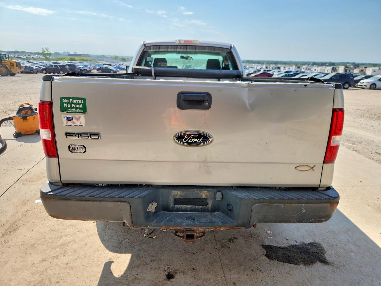 2005 Ford F150 Silver vin: 1FTRF12W45NA34773