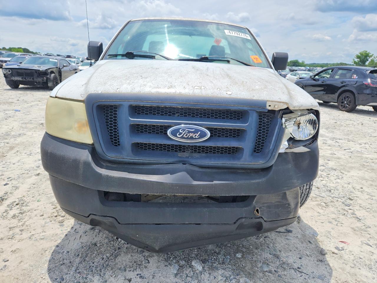 2005 Ford Lgt Conventl White vin: 1FTRF12W45NC10978