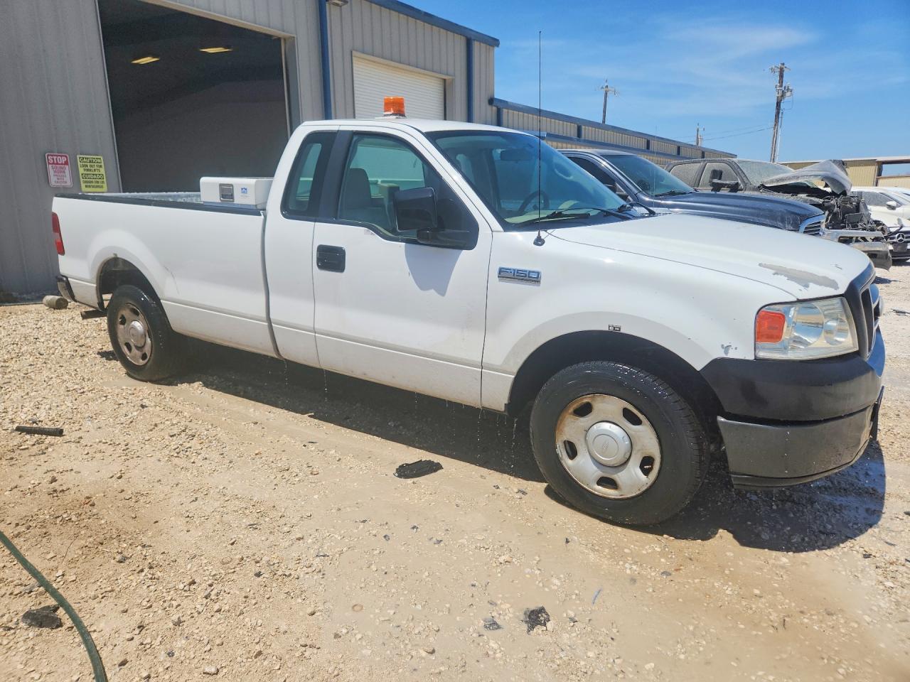 2008 Ford F150 Белый vin: 1FTRF12W48KB28951